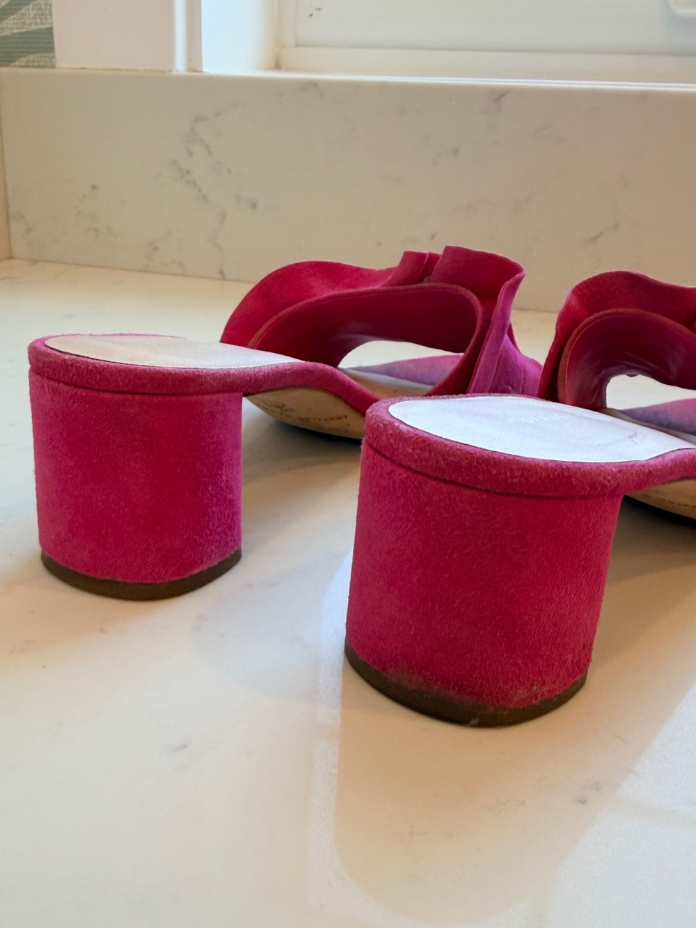 Loeffler Randall Ruffle Slide Sandals Mules Hot Pink Fuchsia Suede Size 7 - Picture 5 of 8